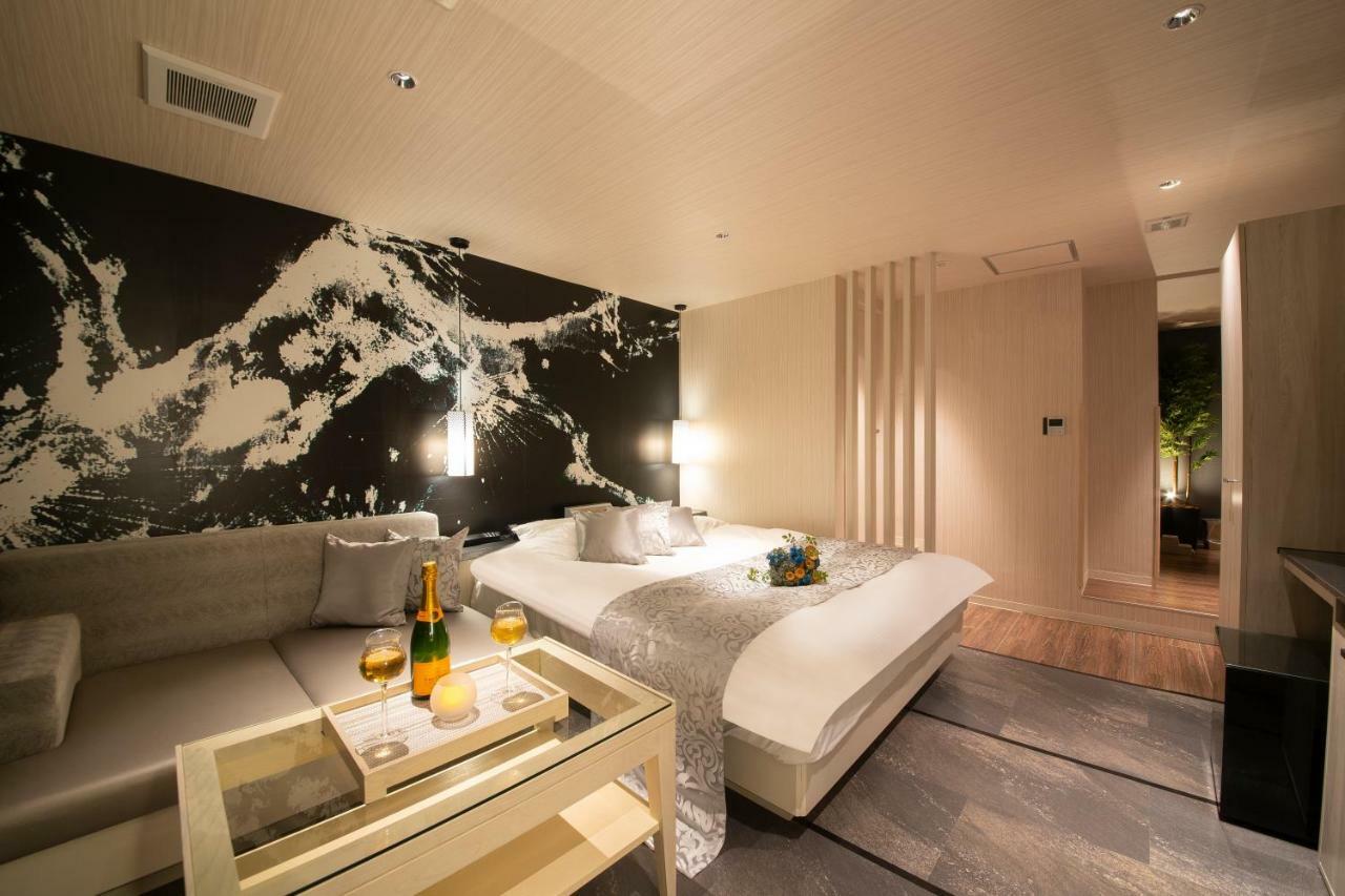 ホテル Tiger & Dragon 男塾ホテルグループ (Adults Only) Ґіфу Екстер'єр фото