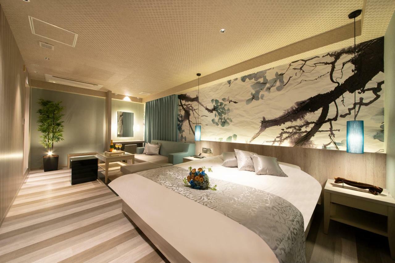 ホテル Tiger & Dragon 男塾ホテルグループ (Adults Only) Ґіфу Екстер'єр фото